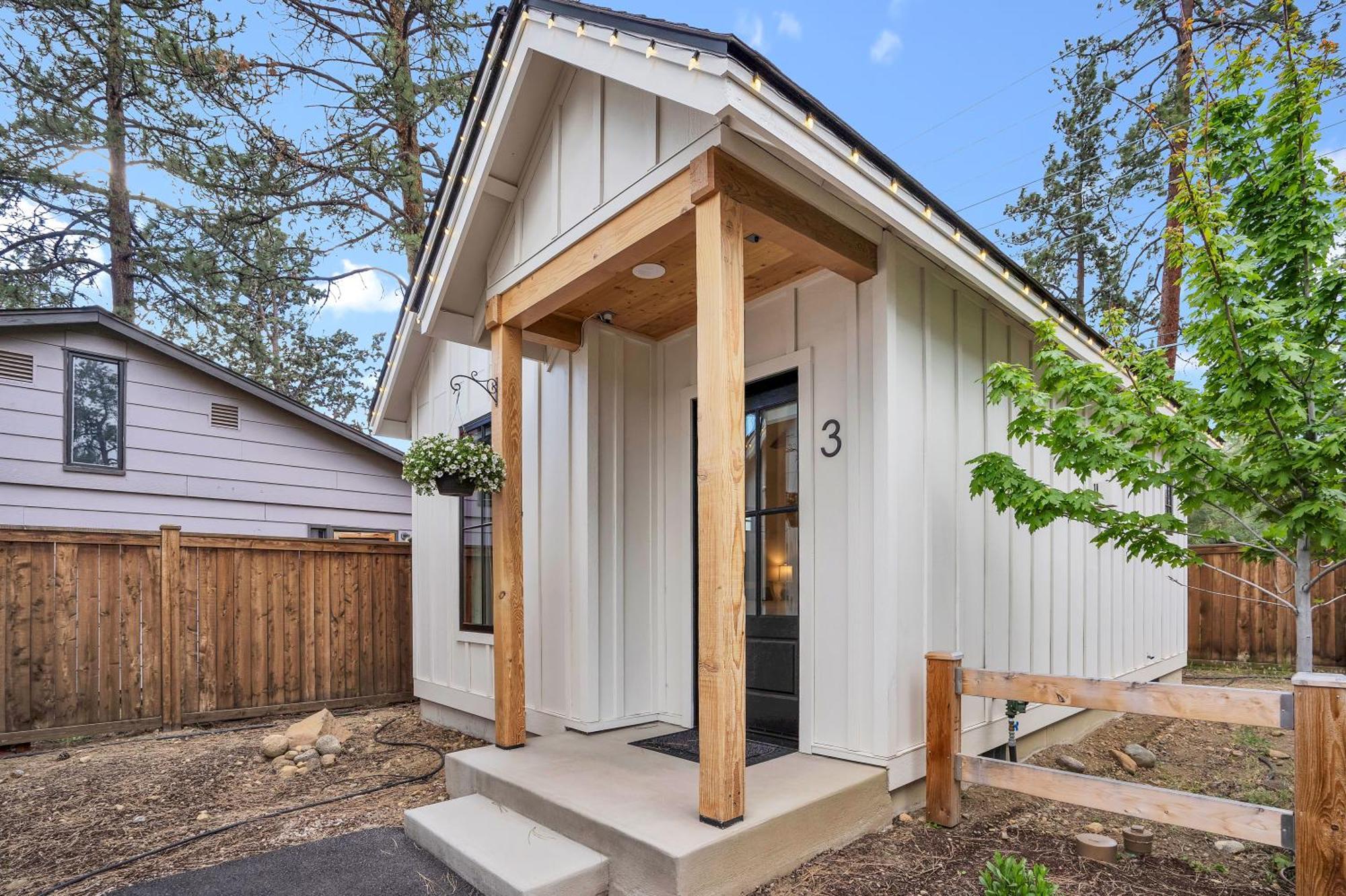 The Scout Boutique Cottages Sisters Exteriör bild